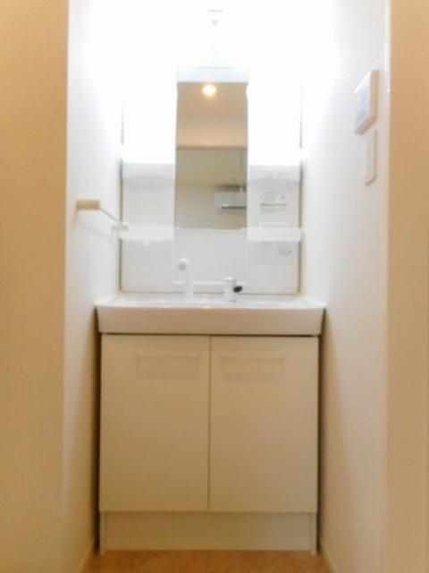 洗面設備　★独立洗面台も使いやすそうですね★