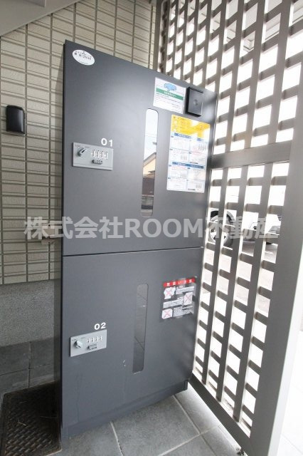 その他共有部分　おしゃれな居間です