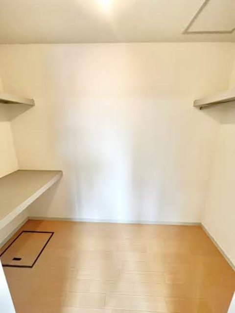 収納　ウォークインクローゼット
