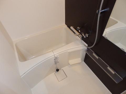 バス・シャワールーム　バス（イメージ）