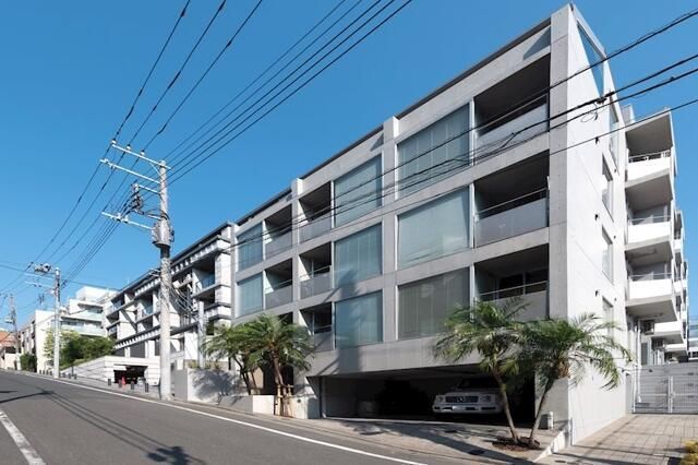 建物外観　外観は落ち着いています