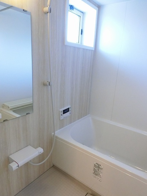 バス・シャワールーム　図面と現状に相違がある場合には現状を優先