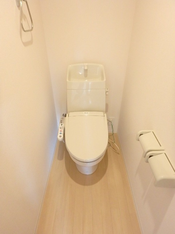 トイレ　図面と現状に相違がある場合には現状を優先