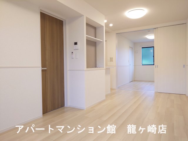 居室・リビング　※写真は全て203号室を使用