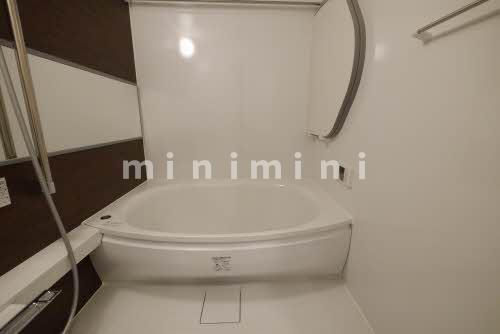 バス・シャワールーム　※写真は別号室のものですので現状優先とさせていただきます