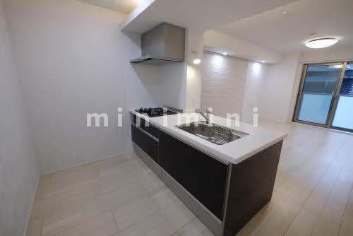 キッチン　※写真は別号室のものですので現状優先とさせていただきます