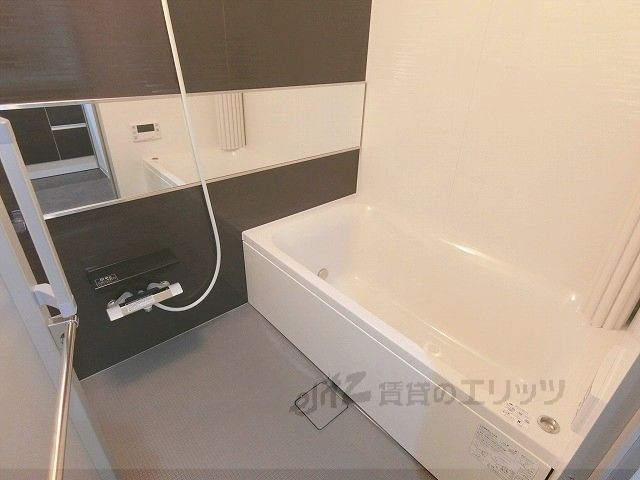 バス・シャワールーム　風呂