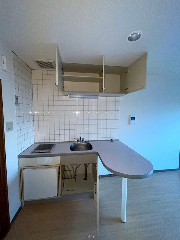 キッチン　※同タイプの他のお部屋です