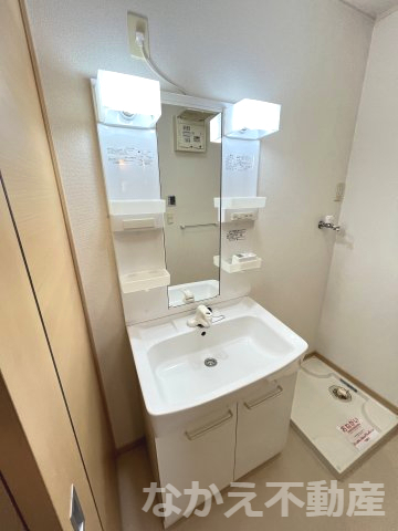 洗面設備　スペースが確保できる洗面所です