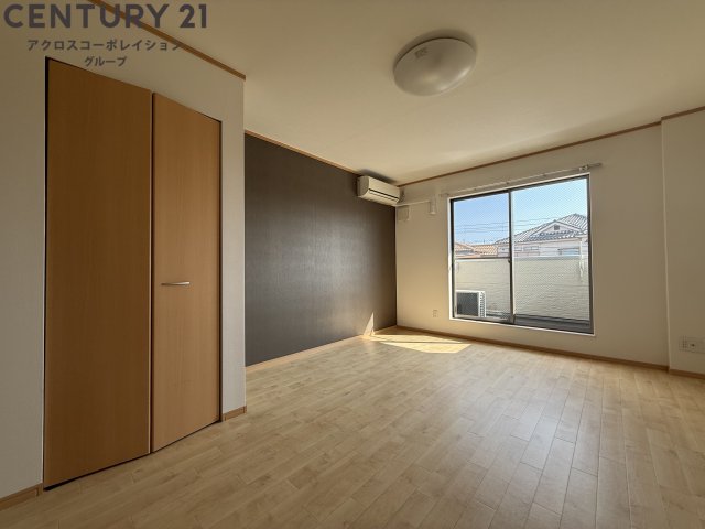 居室・リビング　エアコン付きです