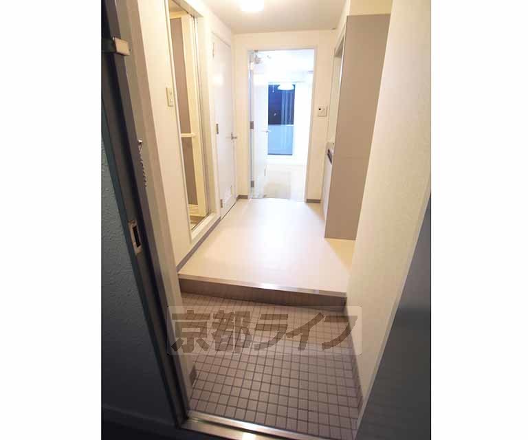 玄関　・お問い合わせは京都ライフまで・