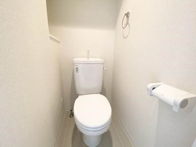 プレサンス堺筋本町フィリアのトイレ写真