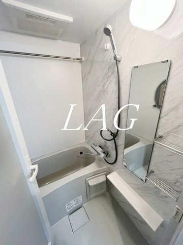 バス・シャワールーム　お風呂です。