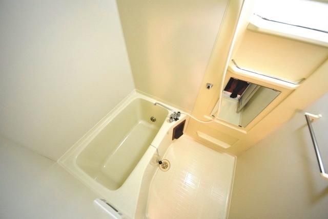 バス・シャワールーム　追炊き付なので経済的ですね