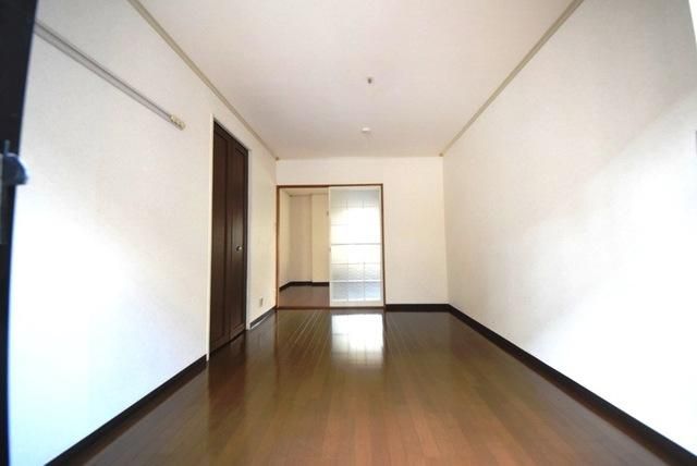 居室・リビング　居室です