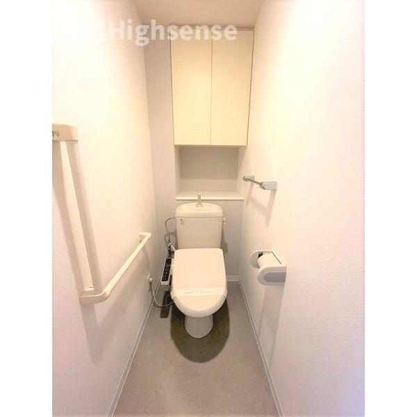 トイレ　清潔感のあるトイレです