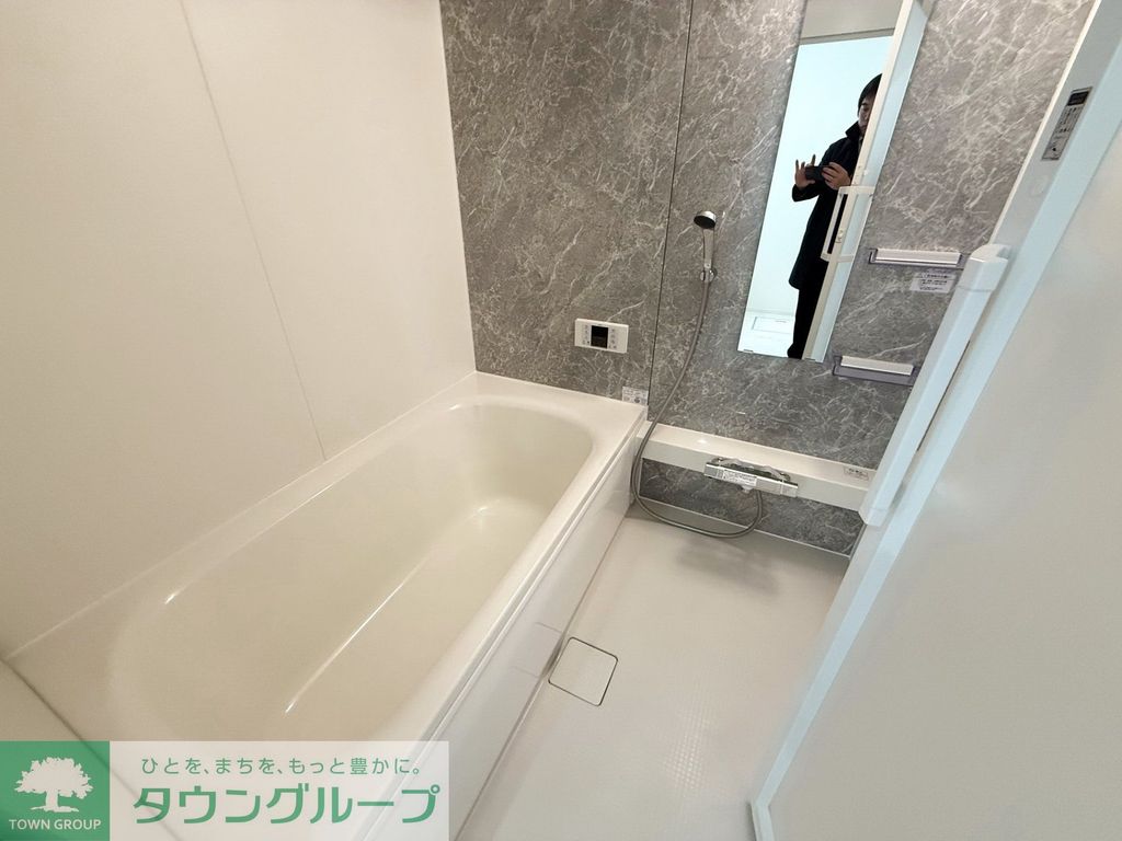 バス・シャワールーム　バス