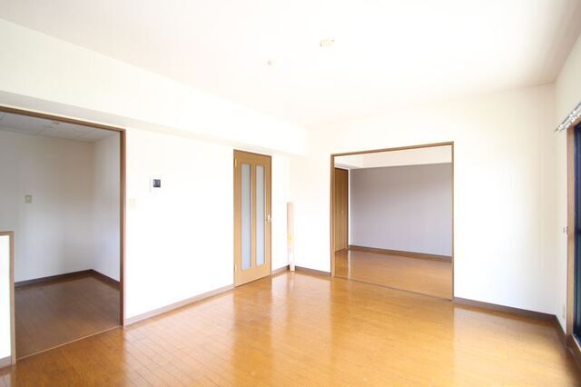 居室・リビング　別室の参考写真です。※現況優先