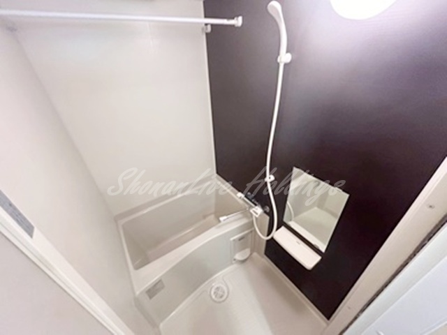 バス・シャワールーム　浴室乾燥機付き♪