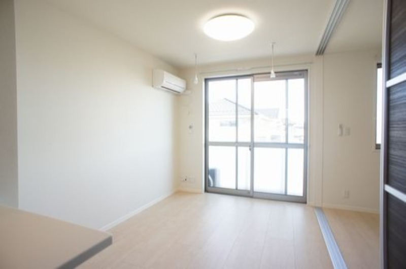 居室・リビング　図面と現状に相違がある場合には現状を優先