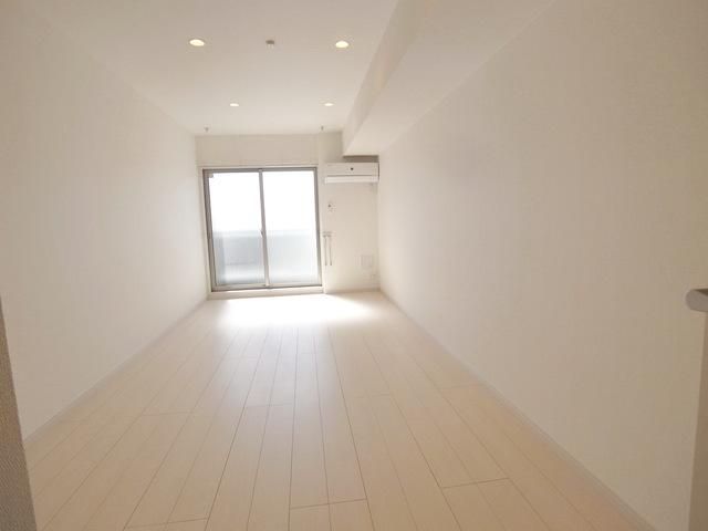 居室・リビング　ゆったり居室でリラックス「