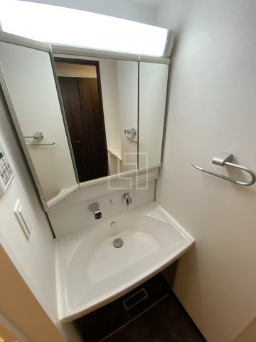 洗面設備　ラクラス本町東　独立洗面台