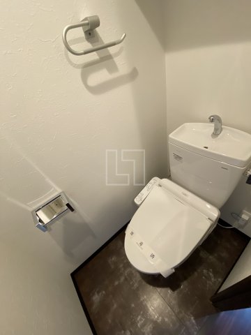 トイレ　ラクラス本町東　トイレ