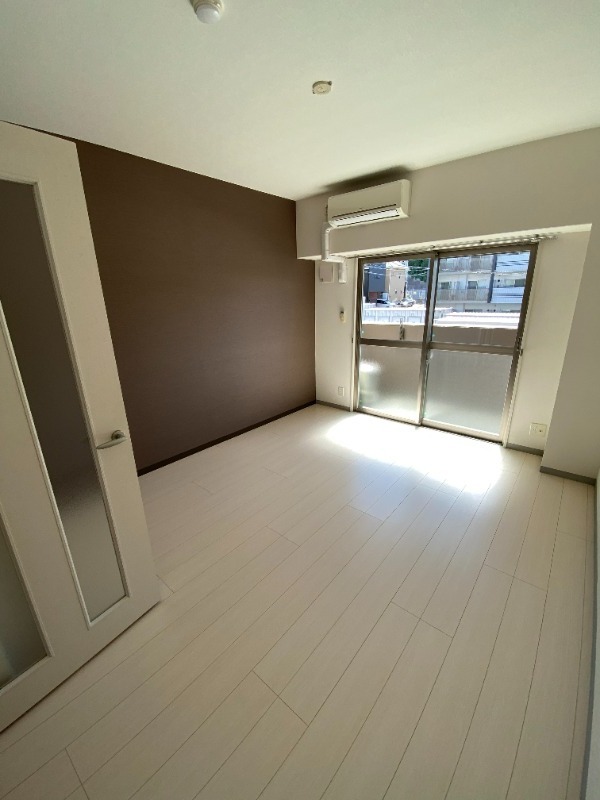 居室・リビング　別号室