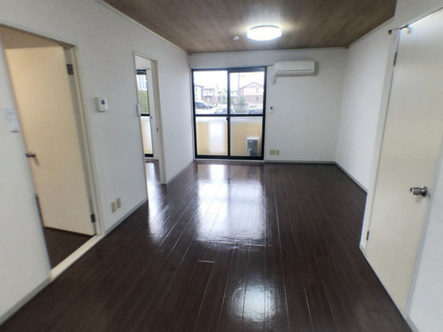 その他部屋・スペース　南西　洋室６帖