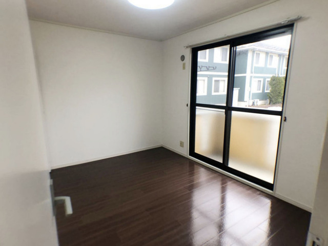 その他部屋・スペース　南東　洋室６帖