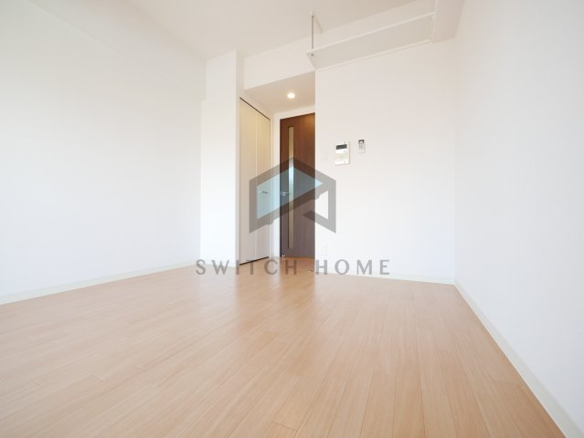 居室・リビング　広々とした洋室です