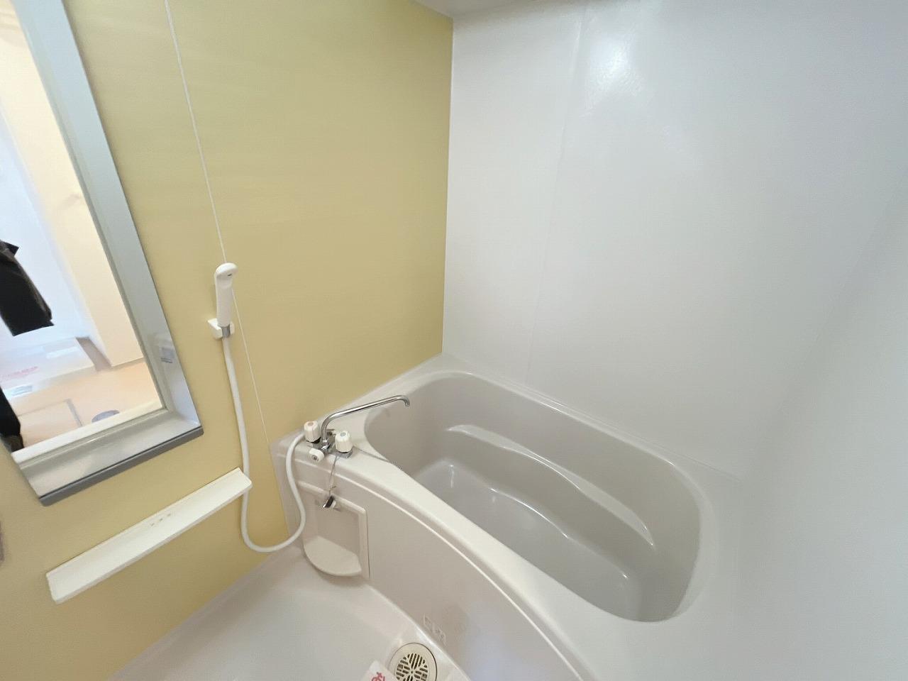 バス・シャワールーム　バスルーム・浴室乾燥付き