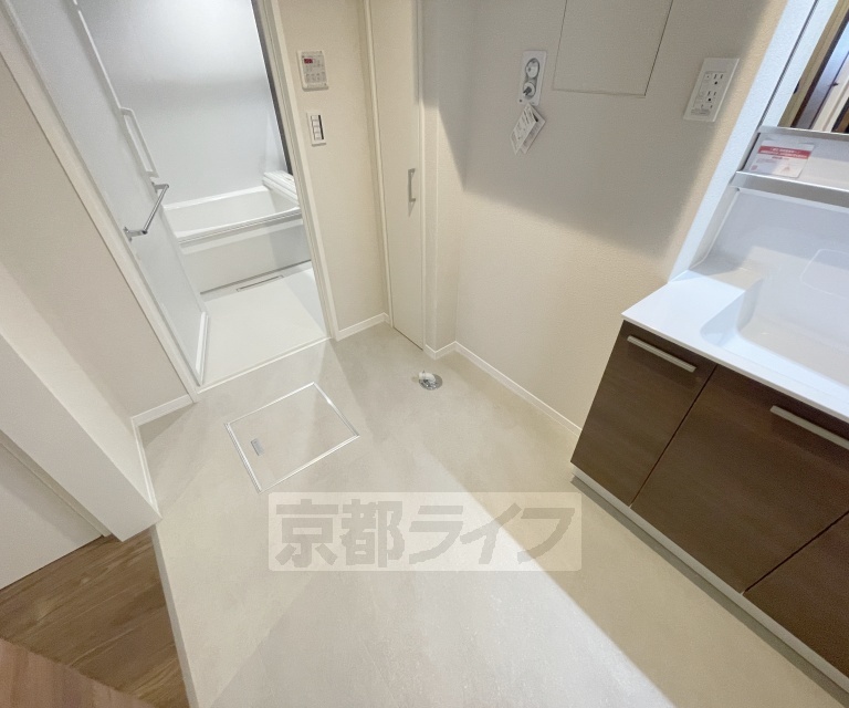 シャーメゾン三条東山の内装写真