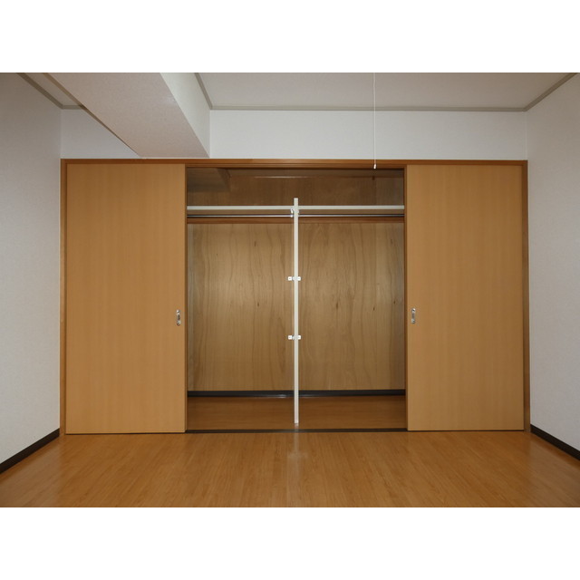 収納　クローゼット　参考写真