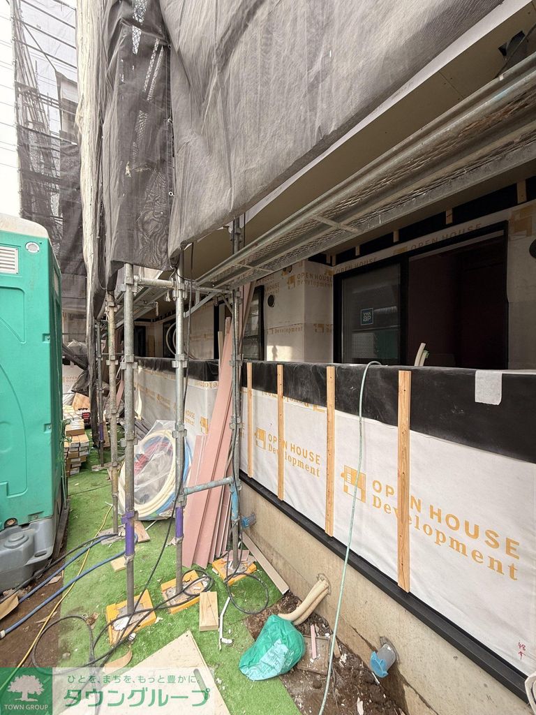 バルコニー　駐車場