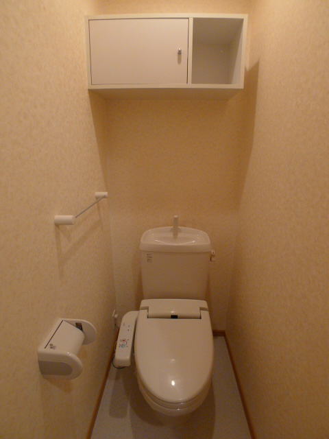 トイレ　写真は１階