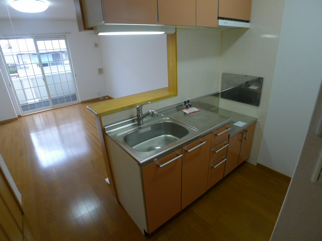 キッチン　写真は１階