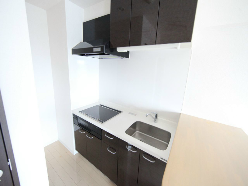 キッチン　システムキッチン（IH3口グリル付）カウンターキッチン