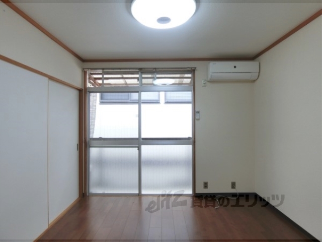 居室・リビング　洋室