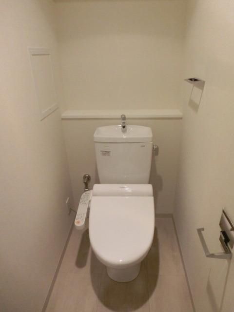 トイレ　シャワートイレ