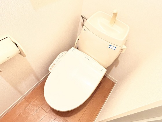 トイレ　シャワー付きトイレ（同仕様タイプ）