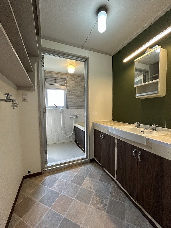 収納　写真は別のお部屋のものになります。