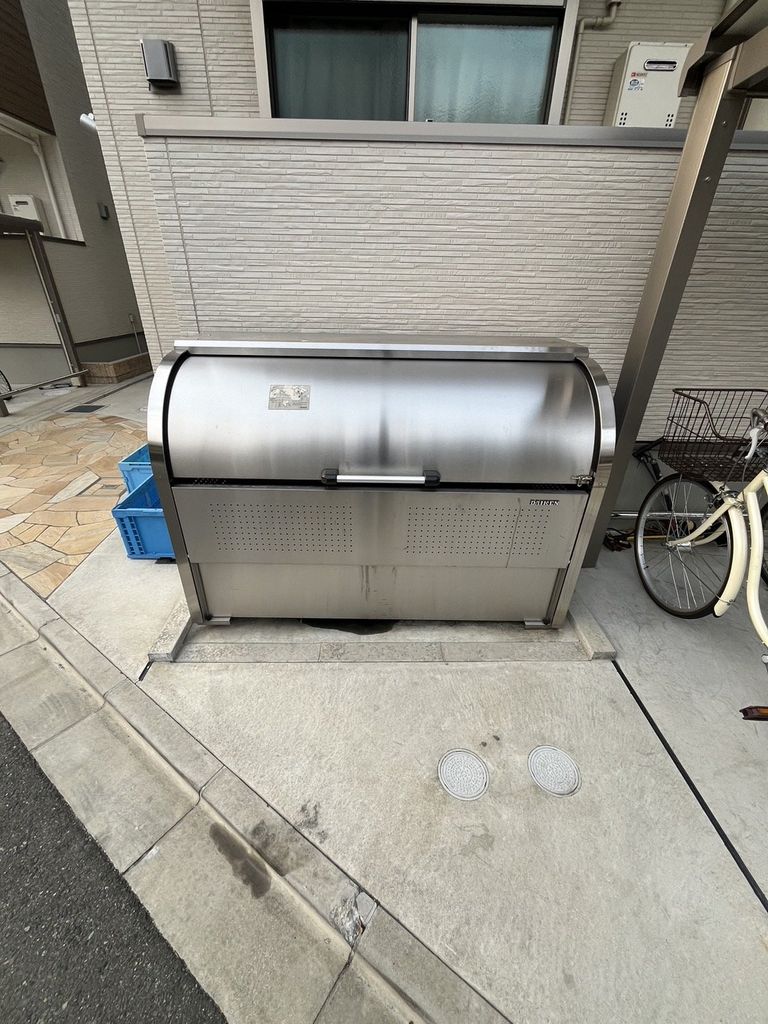 その他設備　ゴミ捨て場