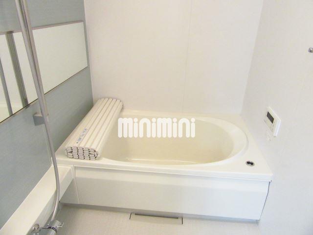 バス・シャワールーム　バスルーム