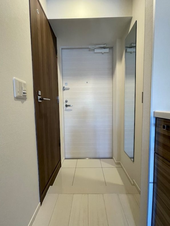 玄関　別部屋参照