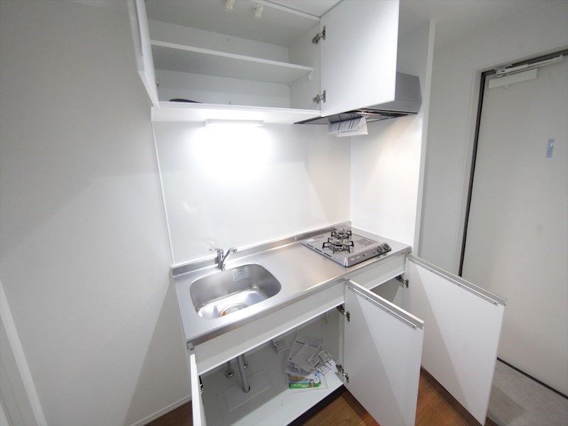 キッチン　システムキッチン（ガス2口コンロ付）