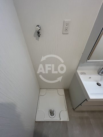 その他　プレジオ江坂ROUGE　洗濯パン