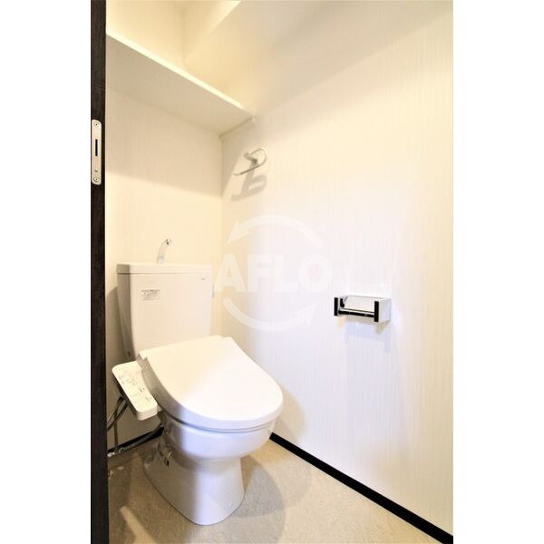 トイレ　プレジオ江坂ROUGE　トイレ