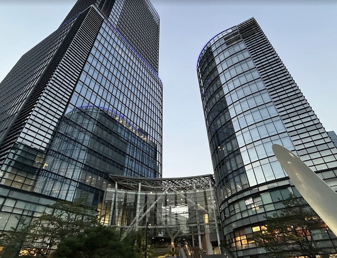 ショッピングセンター　WATERRAS（ショッピングセンター）まで247m