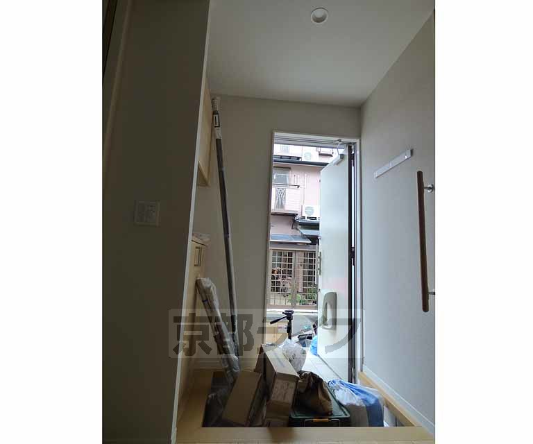 玄関　玄関です。